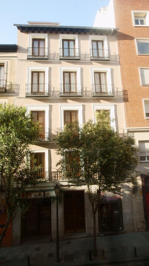 Apartamento Al Lado De Gran Via - Pink Apartment Madrid Exterior photo